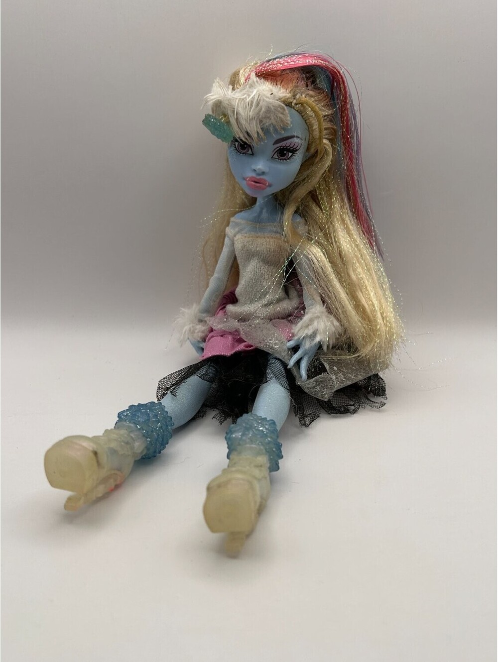 Monster High Fashion Doll Abbey Bominable 13 Wishes Girls 28 Cm Blue Blonde